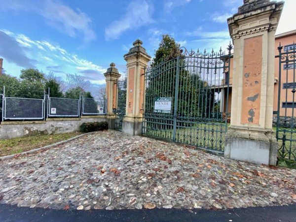 casa indipendente in vendita a Bologna in zona Savena