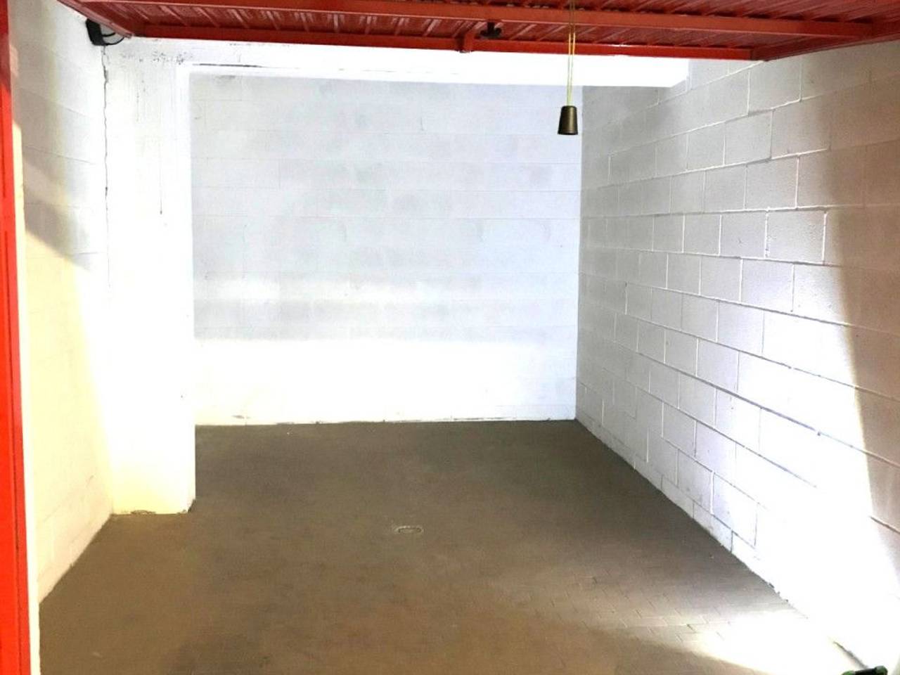 negozio in vendita a Bologna in zona Murri