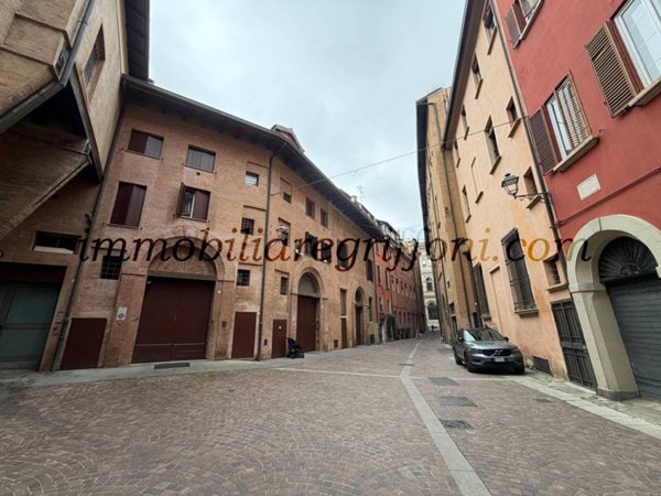 appartamento in vendita a Bologna in zona Centro Storico