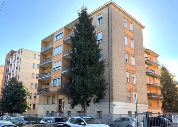 appartamento in vendita a Bologna