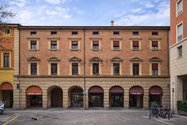 appartamento in vendita a Bologna in zona Quartiere Porto