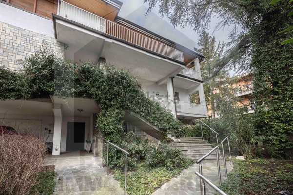 casa indipendente in vendita a Bologna