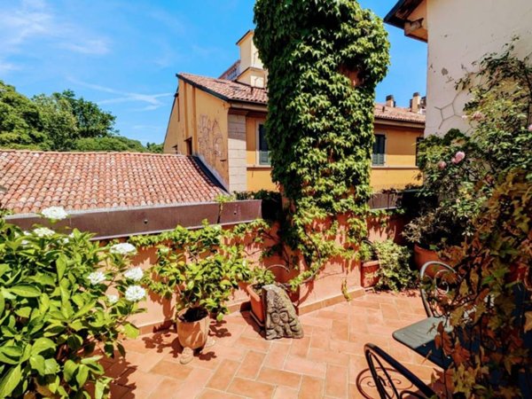 appartamento in vendita a Bologna in zona Centro Storico