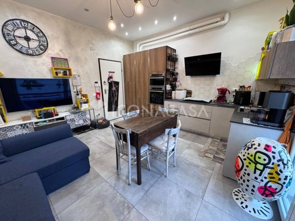 appartamento in vendita a Bologna in zona Saffi