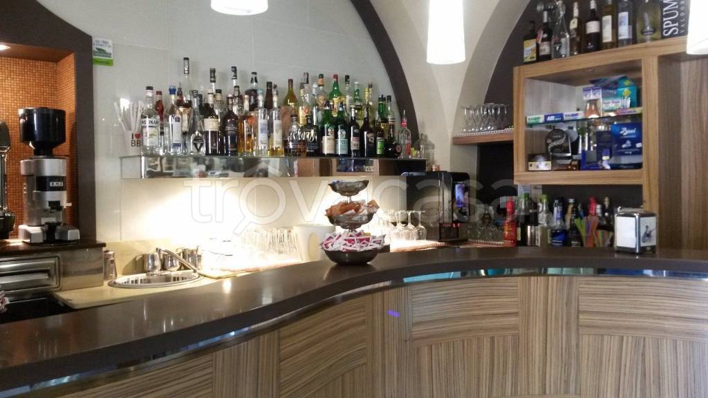 negozio in vendita a Bologna in zona Centro Storico