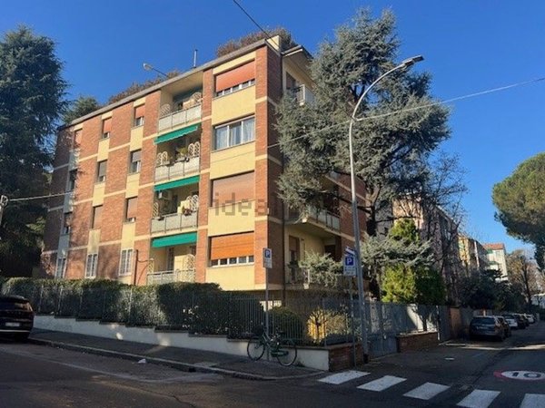 appartamento in vendita a Bologna in zona Murri