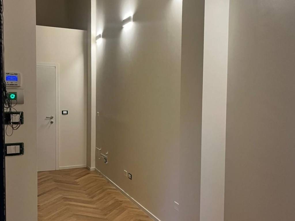 negozio in vendita a Bologna in zona Saffi