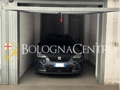 casa indipendente in vendita a Bologna in zona San Vitale