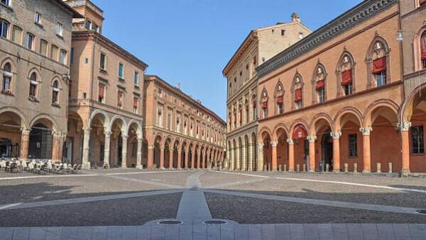 ufficio in vendita a Bologna in zona Santo Stefano