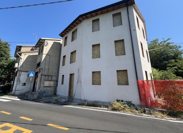 casa indipendente in vendita a Bologna