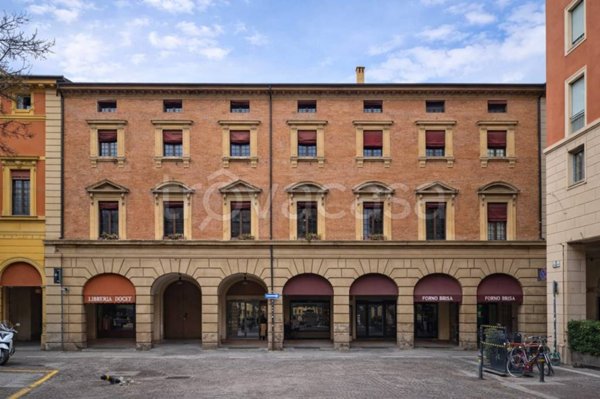 appartamento in vendita a Bologna in zona Quartiere Porto