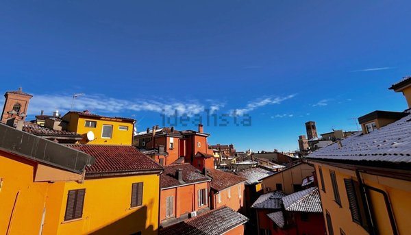 appartamento in vendita a Bologna in zona Centro Storico