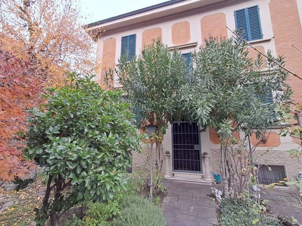 casa indipendente in vendita a Bologna
