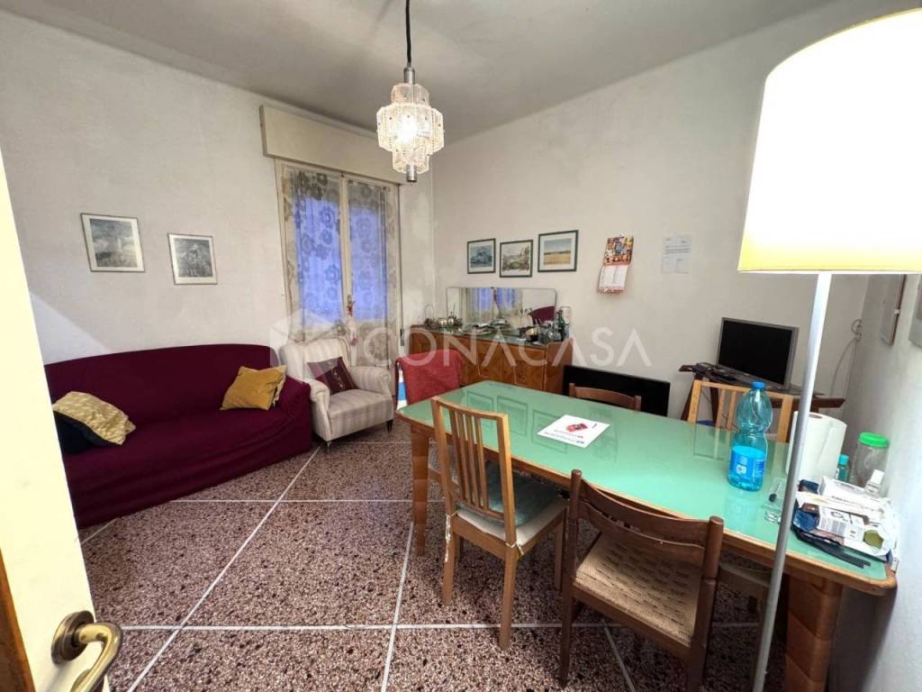 appartamento in vendita a Bologna in zona Saffi