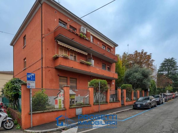 appartamento in vendita a Bologna in zona San Vitale