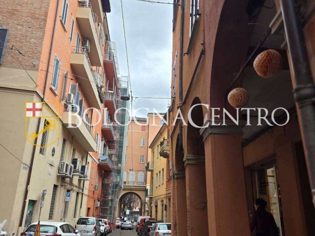 appartamento in vendita a Bologna in zona Centro Storico