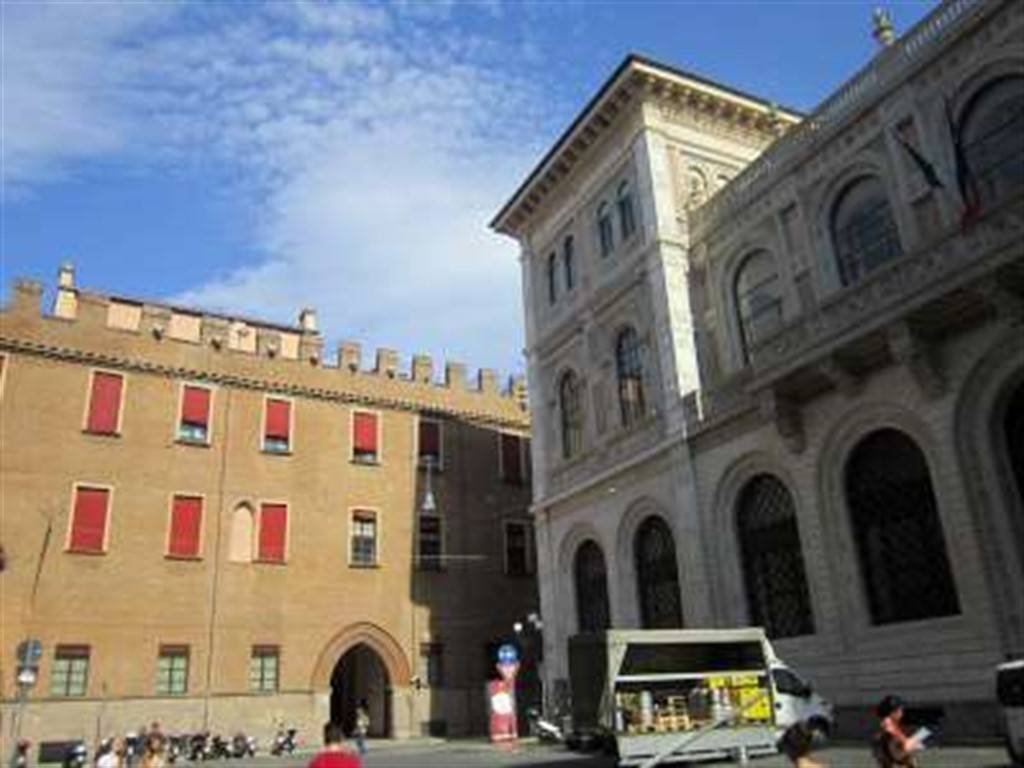 appartamento in vendita a Bologna in zona Centro Storico