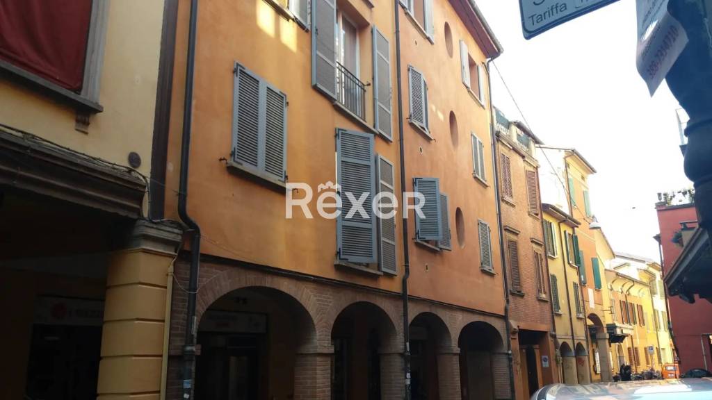 appartamento in vendita a Bologna in zona Centro Storico