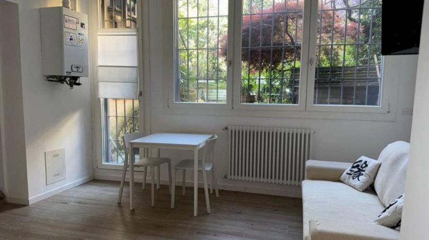 appartamento in vendita a Bologna in zona Santo Stefano