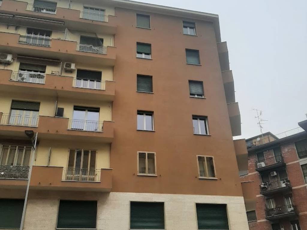 appartamento in vendita a Bologna in zona Andrea Costa