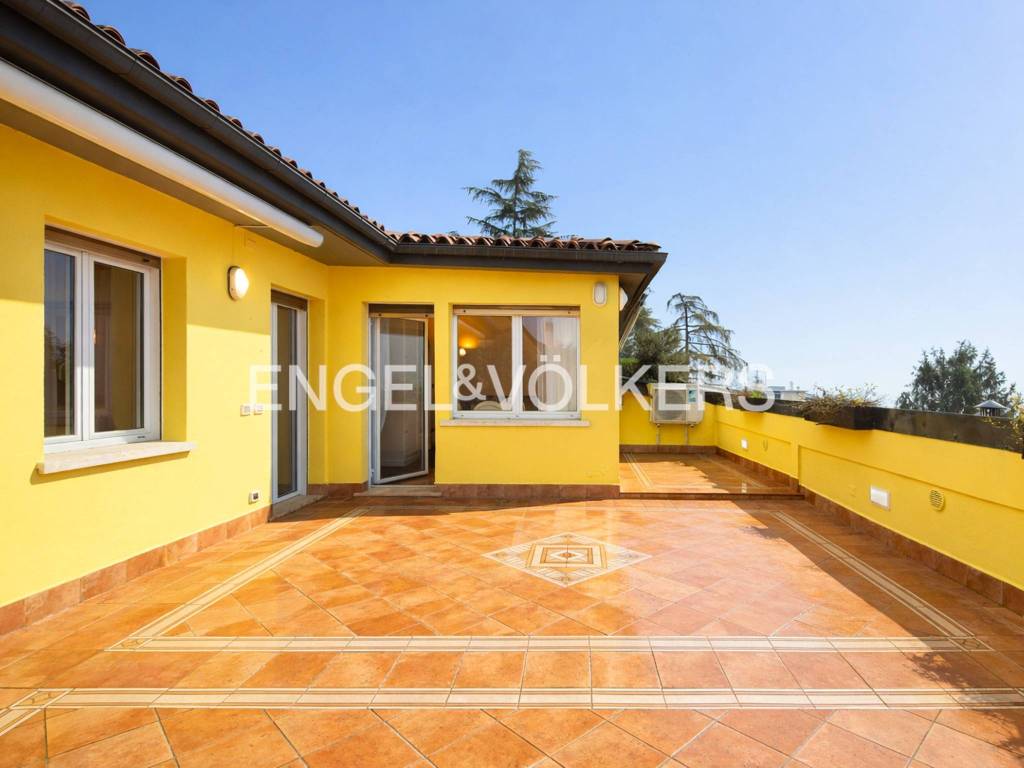 appartamento in vendita a Bologna in zona Colli