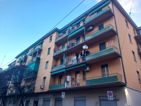 appartamento in vendita a Bologna in zona Saffi