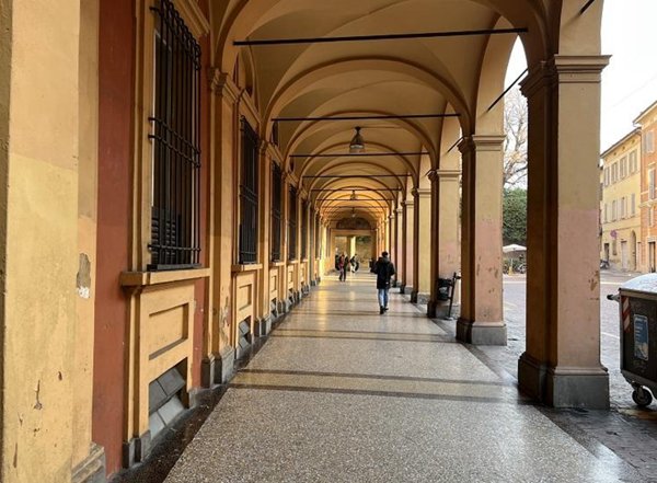 ufficio in vendita a Bologna