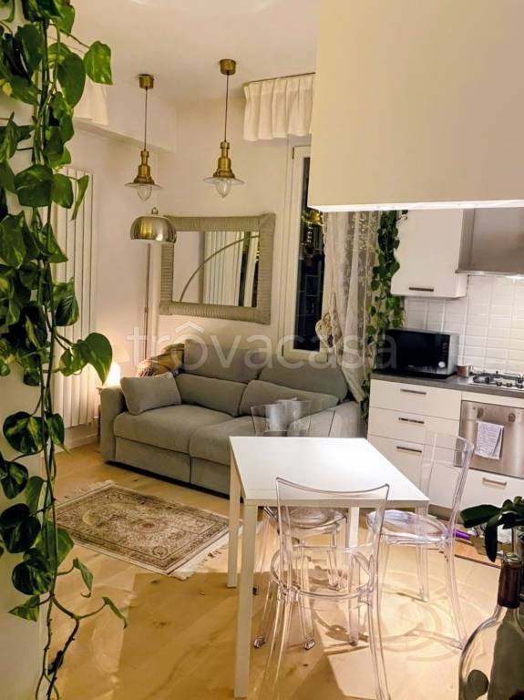 appartamento in vendita a Bologna in zona Saragozza