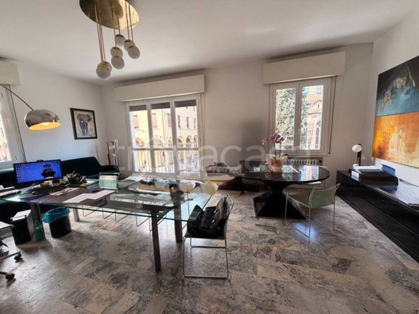 appartamento in vendita a Bologna in zona Centro Storico