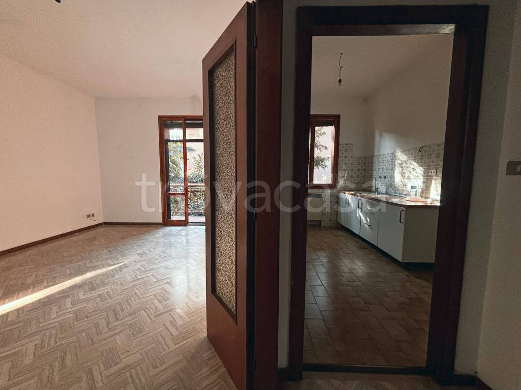 appartamento in vendita a Bologna in zona Saragozza