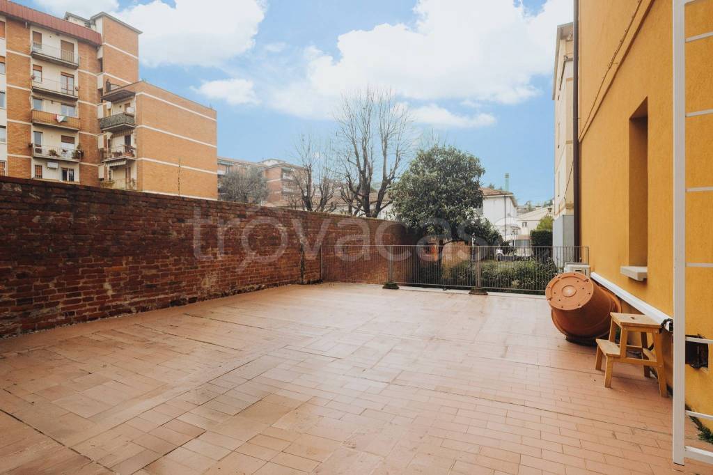 appartamento in vendita a Bologna in zona Savena