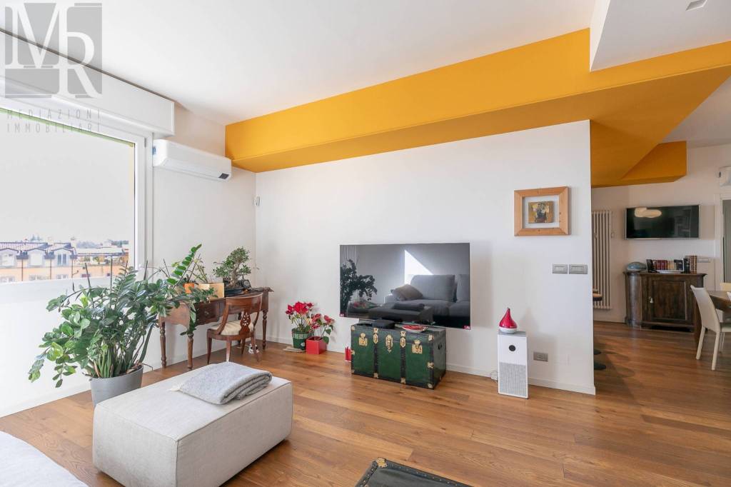 appartamento in vendita a Bologna in zona Santo Stefano