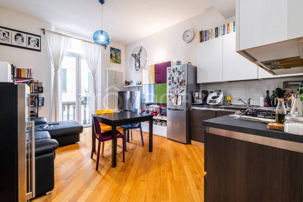 appartamento in vendita a Bologna in zona Saragozza