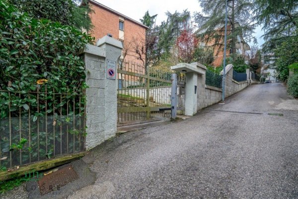 appartamento in vendita a Bologna