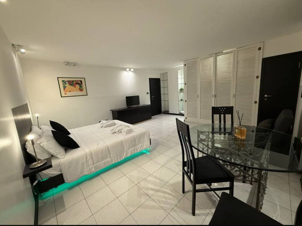 appartamento in vendita a Bologna in zona Centro Storico