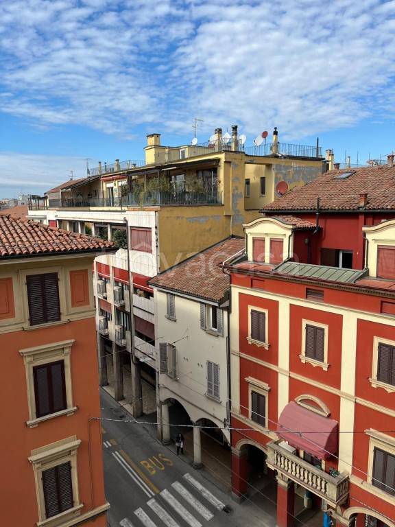 appartamento in vendita a Bologna in zona Colli