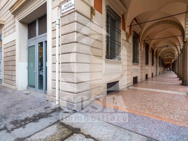 negozio in vendita a Bologna