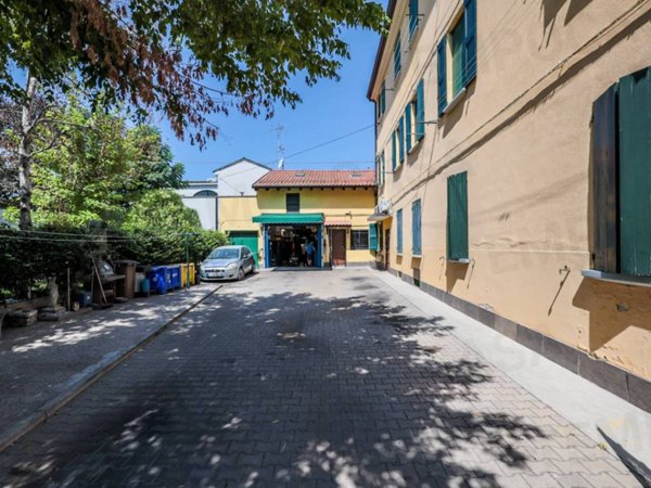 casa indipendente in vendita a Bologna in zona Savena