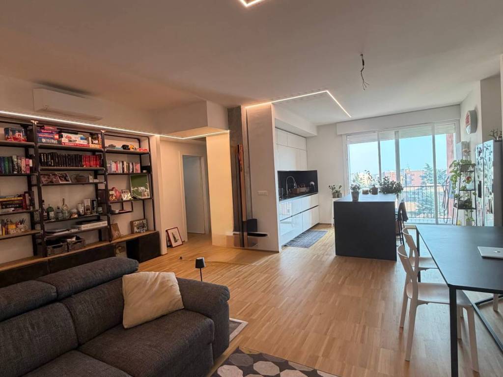 appartamento in vendita a Bologna in zona Savena