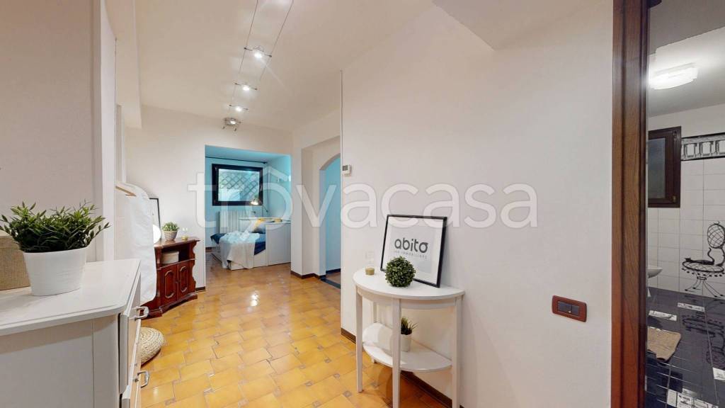 appartamento in vendita a Bologna in zona Santo Stefano