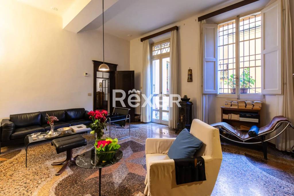 appartamento in vendita a Bologna in zona Centro Storico