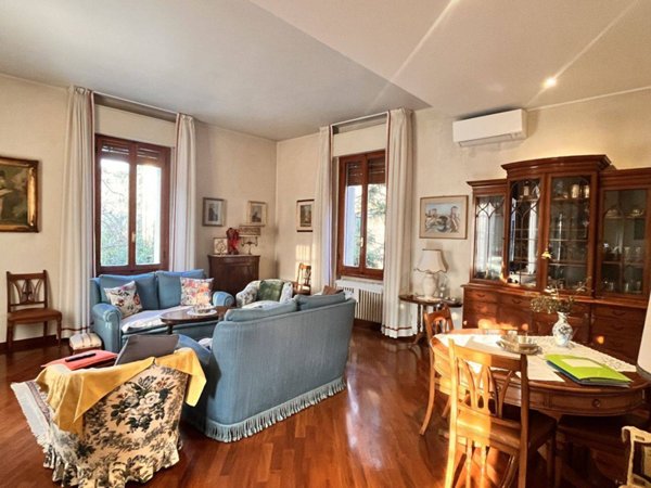 casa indipendente in vendita a Bologna in zona Andrea Costa