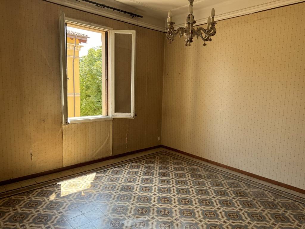 appartamento in vendita a Bologna in zona Saragozza