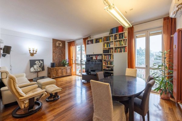 appartamento in vendita a Bologna in zona Santo Stefano