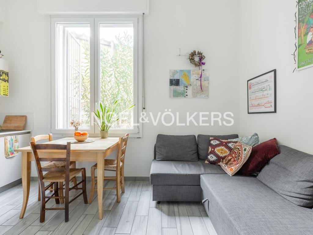 appartamento in vendita a Bologna in zona Santo Stefano