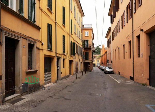 appartamento in vendita a Bologna in zona Centro Storico