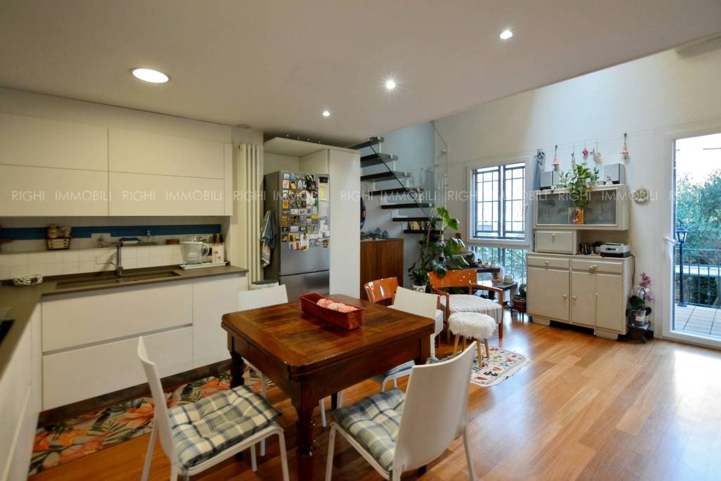 appartamento in vendita a Bologna in zona Santo Stefano