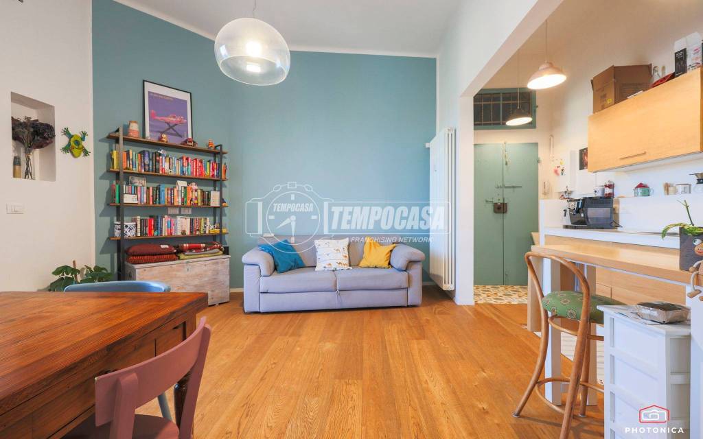 appartamento in vendita a Bologna in zona Saffi