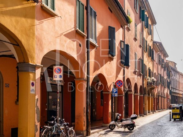 appartamento in vendita a Bologna in zona Centro Storico