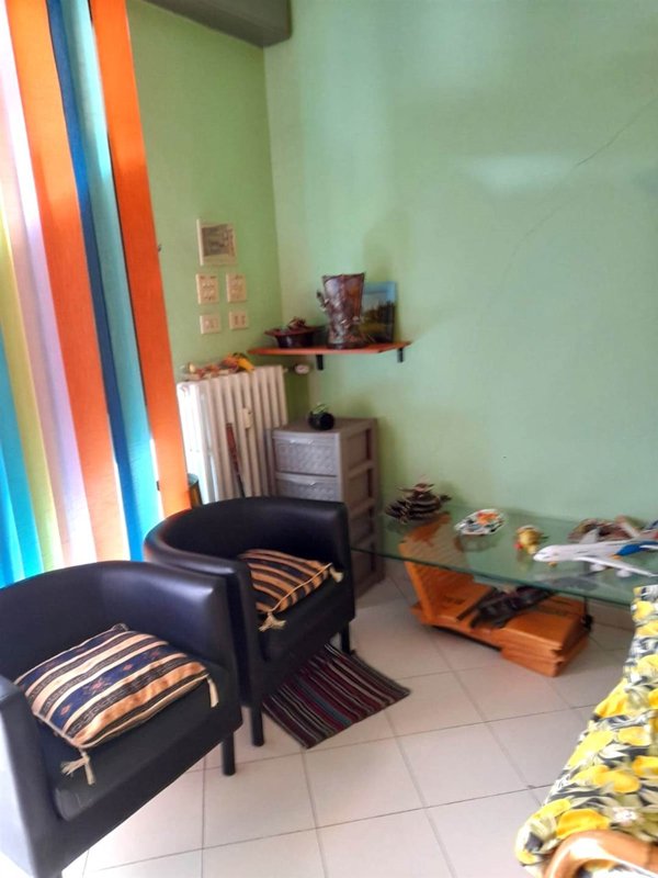 ufficio in vendita a Bologna in zona Saffi